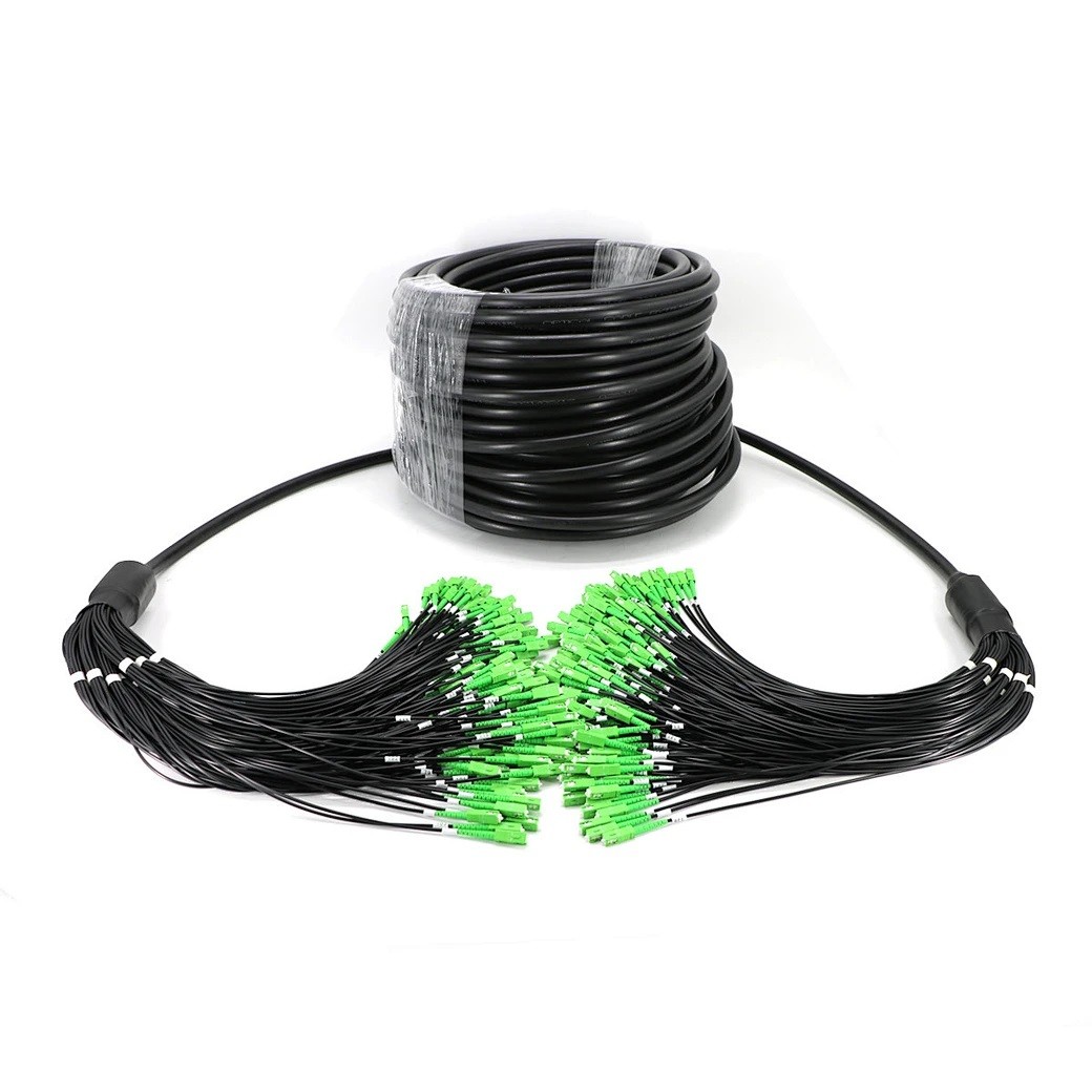 SC/APC-SC/APC 144 Core Waterproof Fiber Optical Patch Cord Black LSZH Sheath